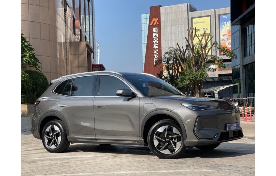 Geely Galaxy E5, 610kmDiscovery+ 2 WD, 2025, пробег 15 тысяч км